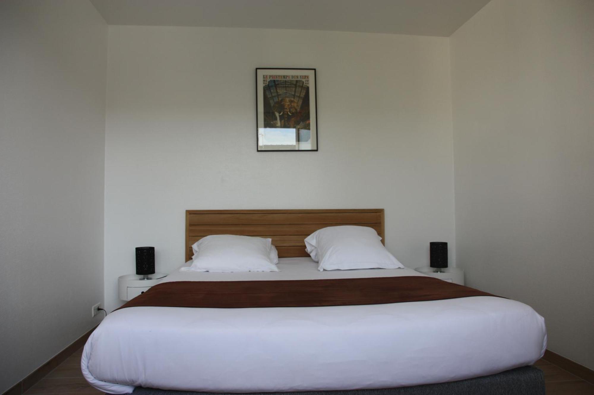 Resid'Spa Loire & Sevre - Appartement Rezé Buitenkant foto