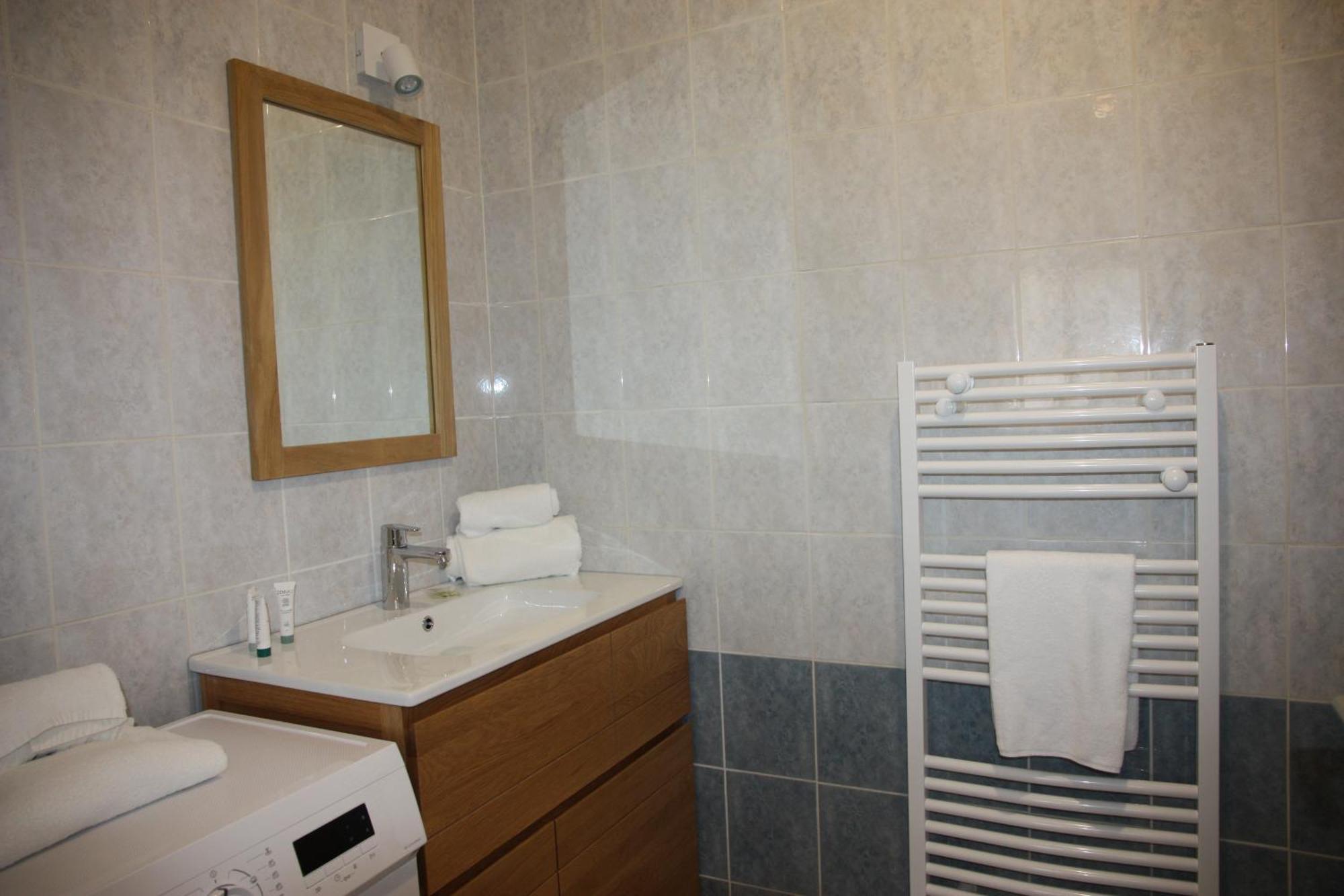 Resid'Spa Loire & Sevre - Appartement Rezé Buitenkant foto
