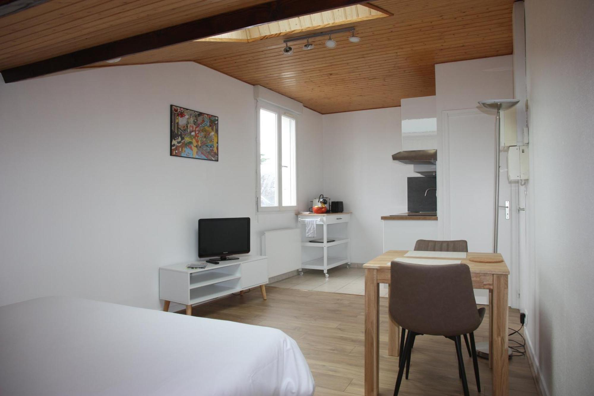 Resid'Spa Loire & Sevre - Appartement Rezé Buitenkant foto